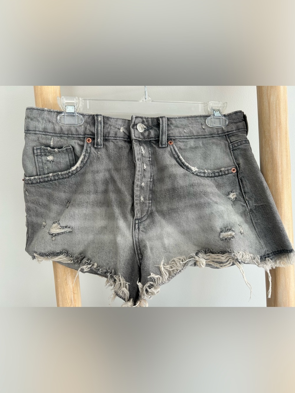 Zara Brand Distressed High-Rise Gray/Black Denim Shorts Size 4
